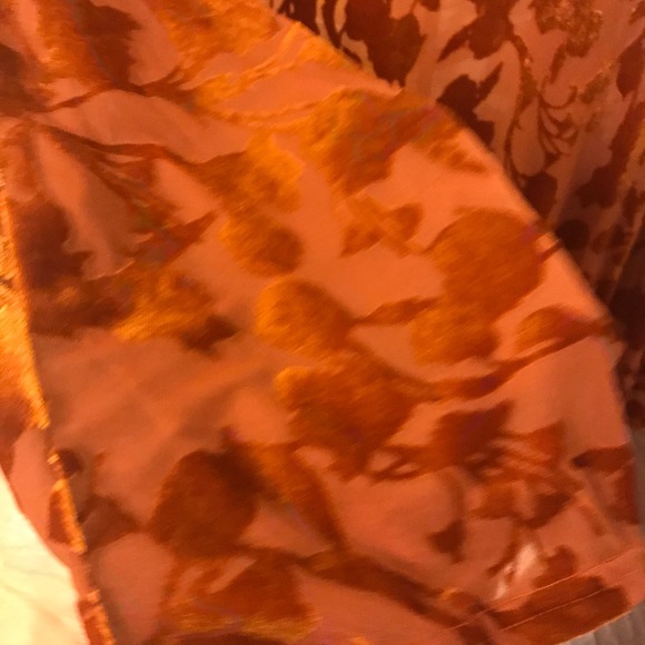 Cover up - Picture 3 of 3